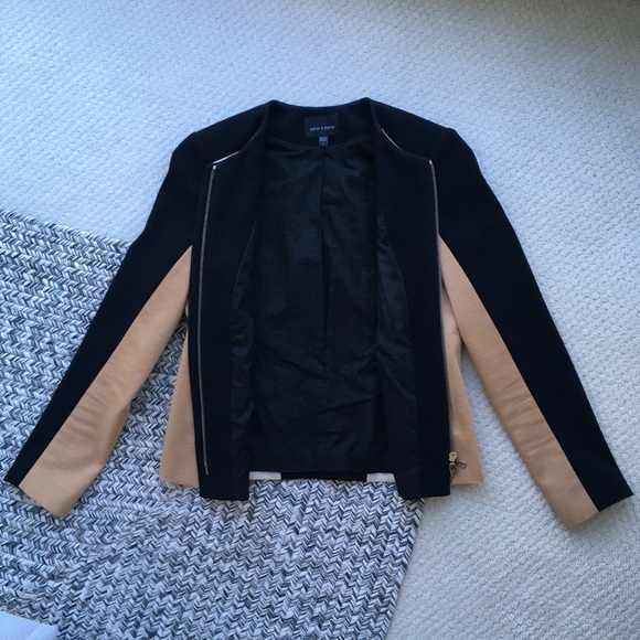 Judith & Charles - Colourblock Pattern Jacket - Picture 4 of 10